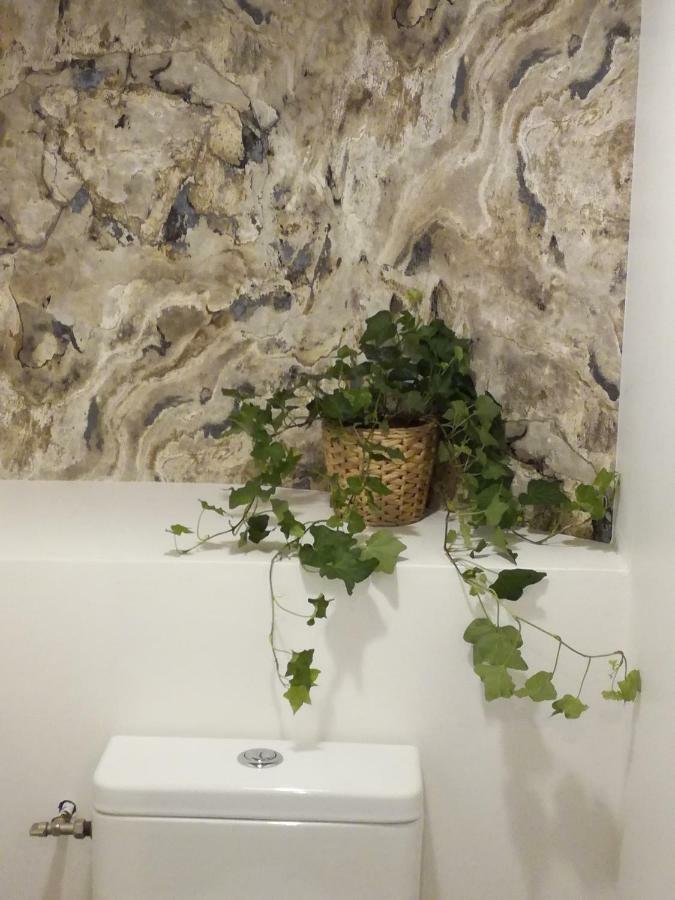 Manoir De La Guignardiere - Charme Et Douceur Chavagne Habitación foto